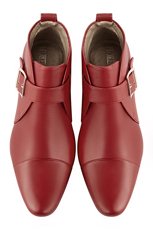 Women's scarlet red elegant ankle boots, with buckles at the front. Round toe. Low block heels - Top view